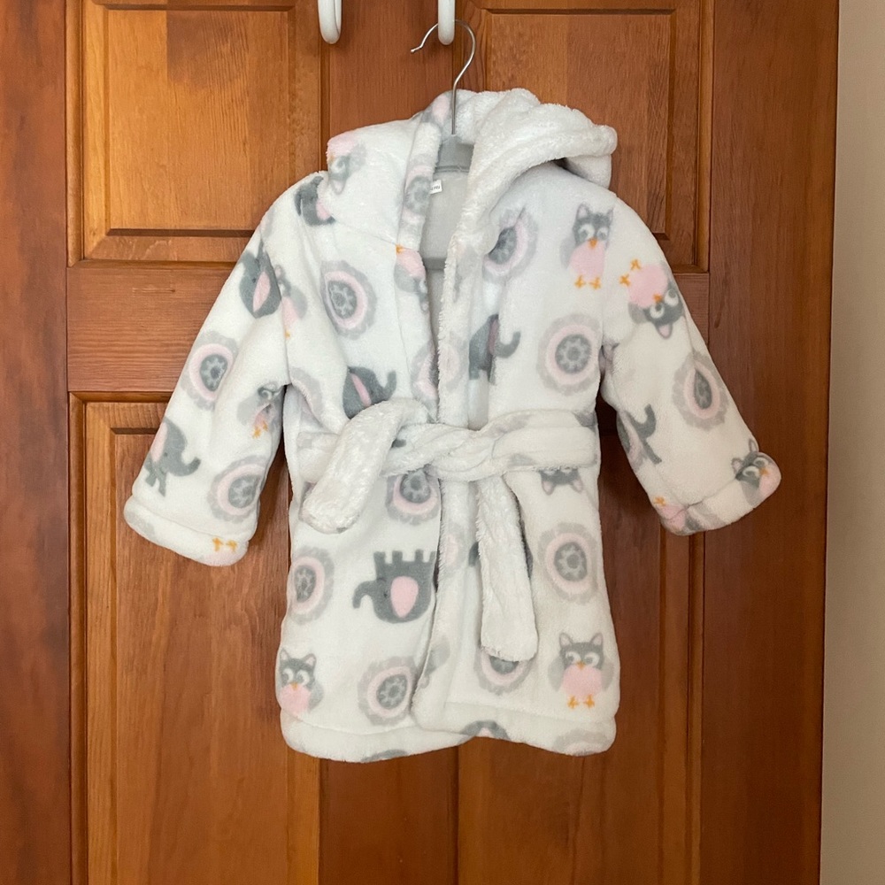 Blankets & Beyond Baby Plush Bathrobe 12+ Months
